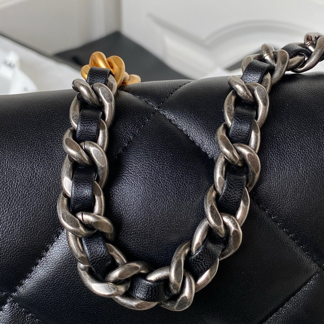 silver chain strap of black chanel 24c hobo bag chanel 19 bag gold silver tone