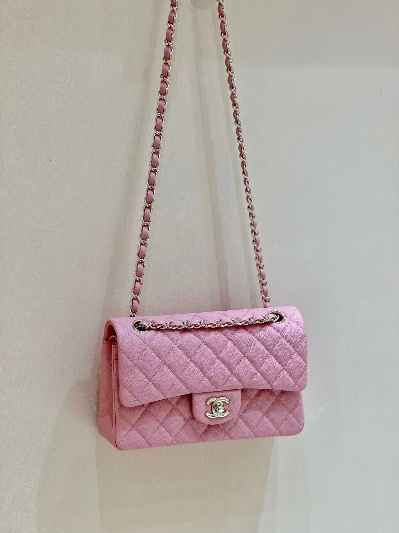 Platinum Grade Chanel Pink Classic Flap Bag Grained Calf Skin Medium
