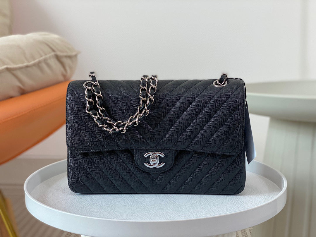 Chanel Chevron Classic Handbag Grained Calf Skin 25cm - High Grade