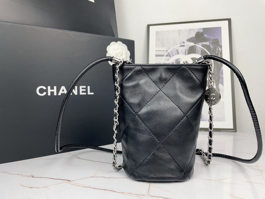 Genuine cow skin leather Chanel bag Low Grade