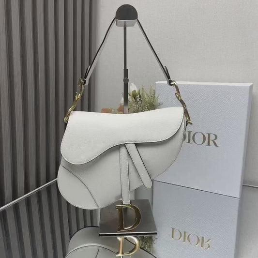 White Dior saddle handbag calf skin