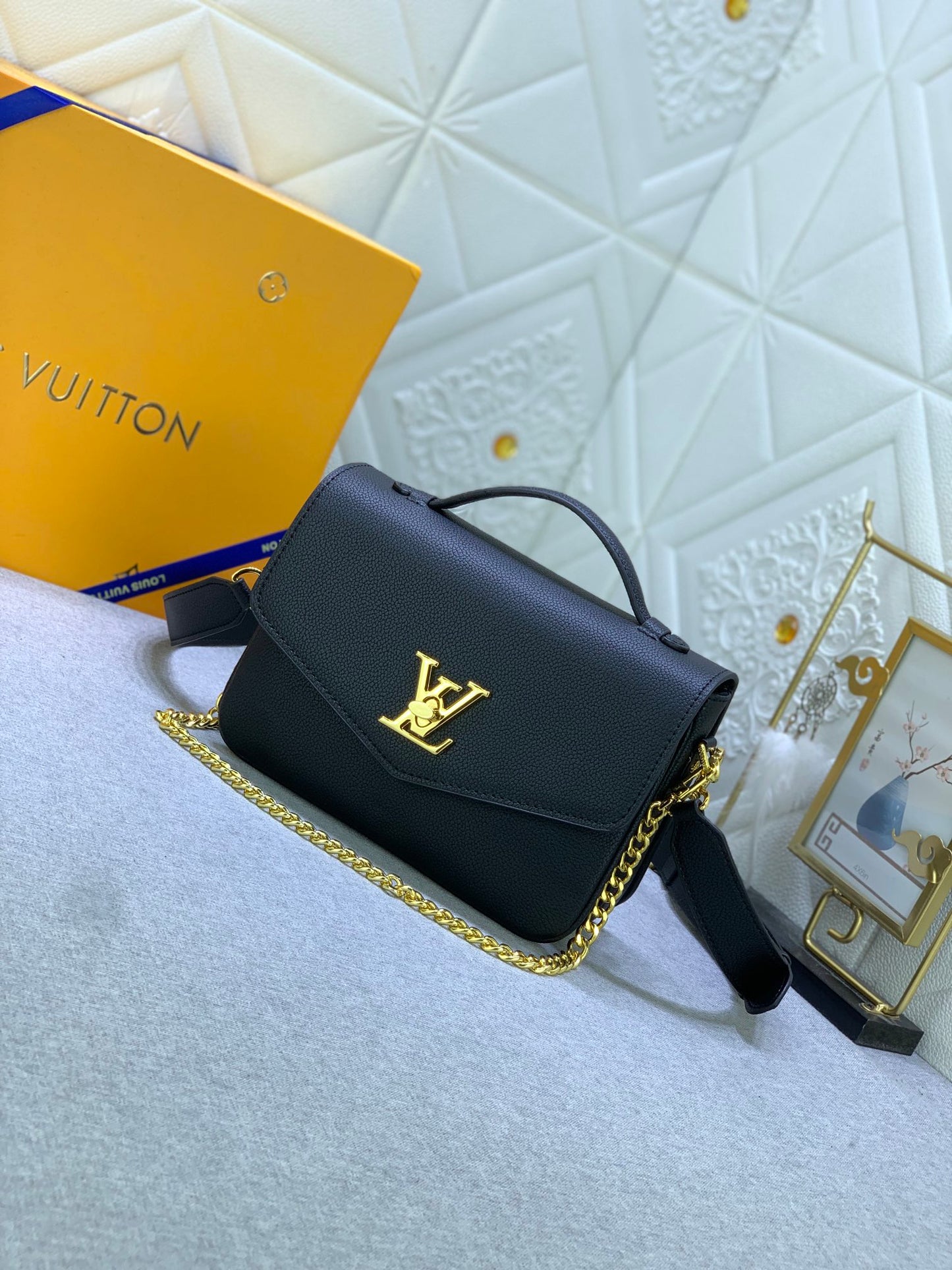Louis Vuitton Oxford Bag  Black Grade 1