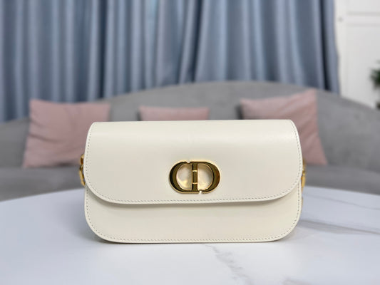Dior 30 Montaigne Avenue Bag - White